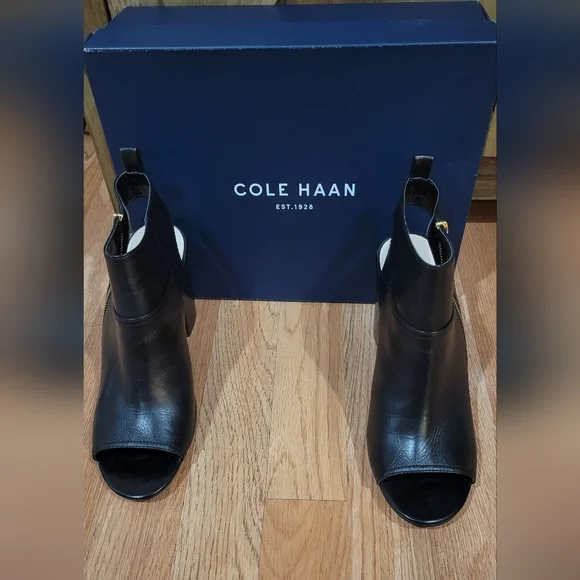 Cole Haan ZULA SHOOTIE II Block Heel Open Toe Shoe, Black leather, Size 9B - Picture 3 of 12